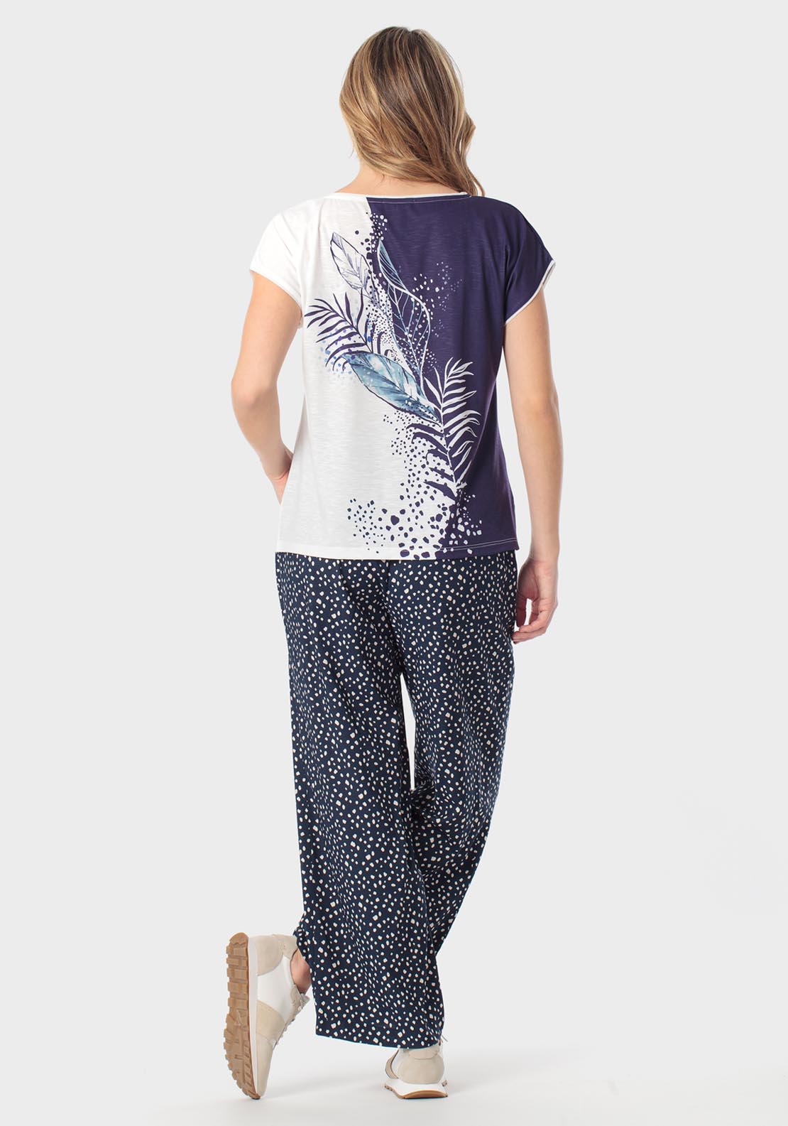 Punt Roma Rhinestone Detail Printed T-Shirt - Navy 4 Shaws Department Stores