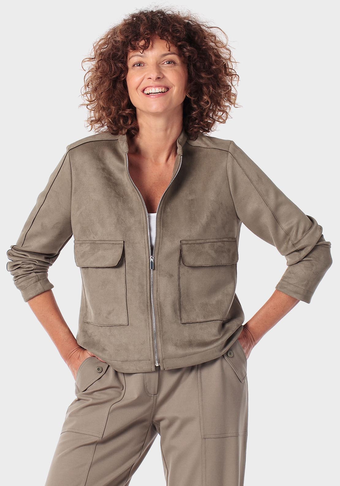 Suede Pockets - Green Khaki