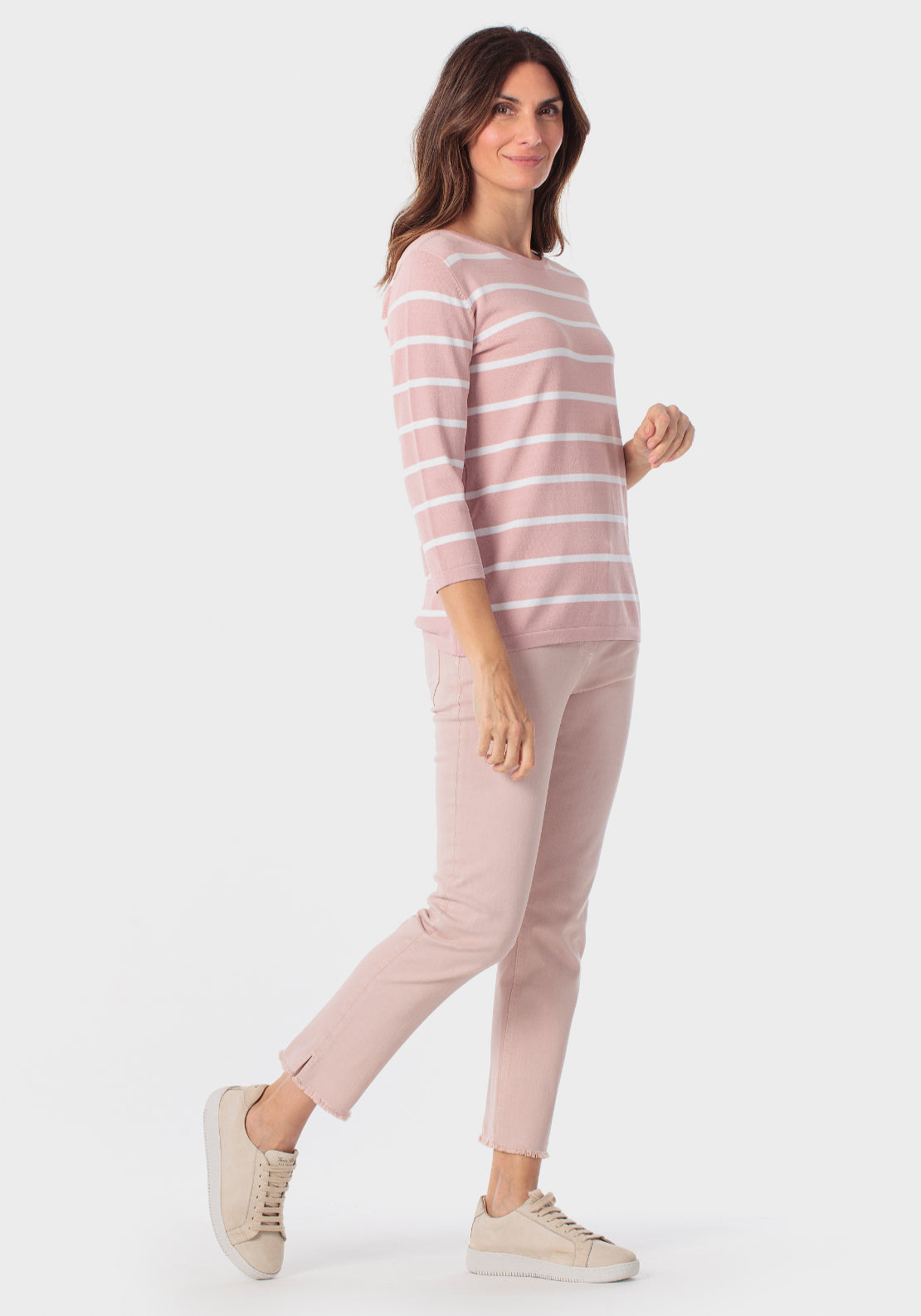 Cotton Capri Trousers With Fringe Detail - Pink