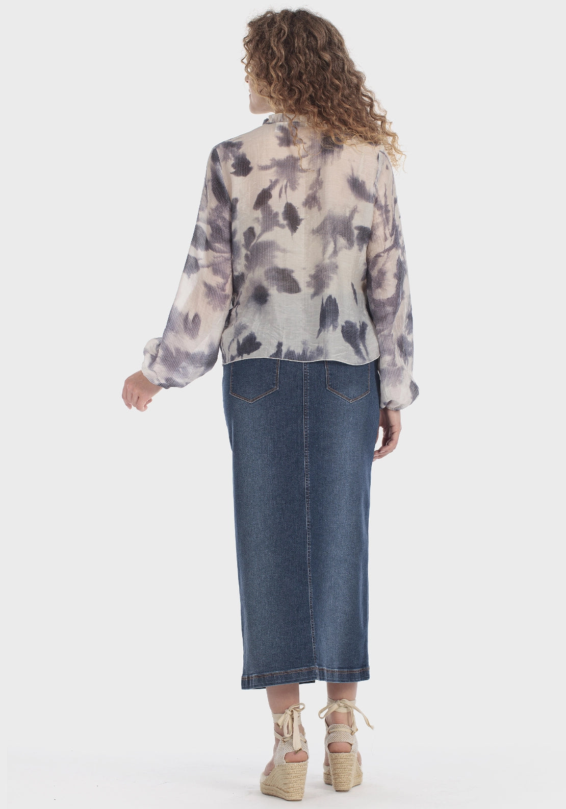 Blouse With Flounces - Blue Cranberry