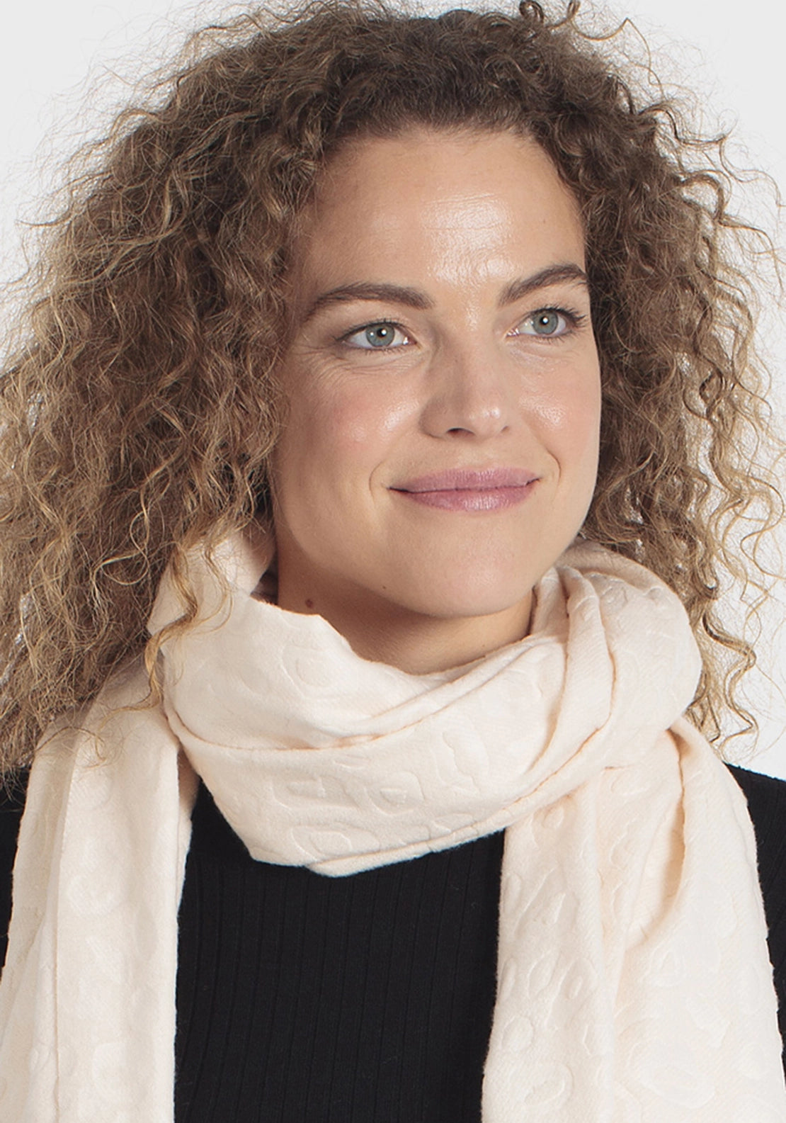 Plush Fur Scarf With Fringe - White