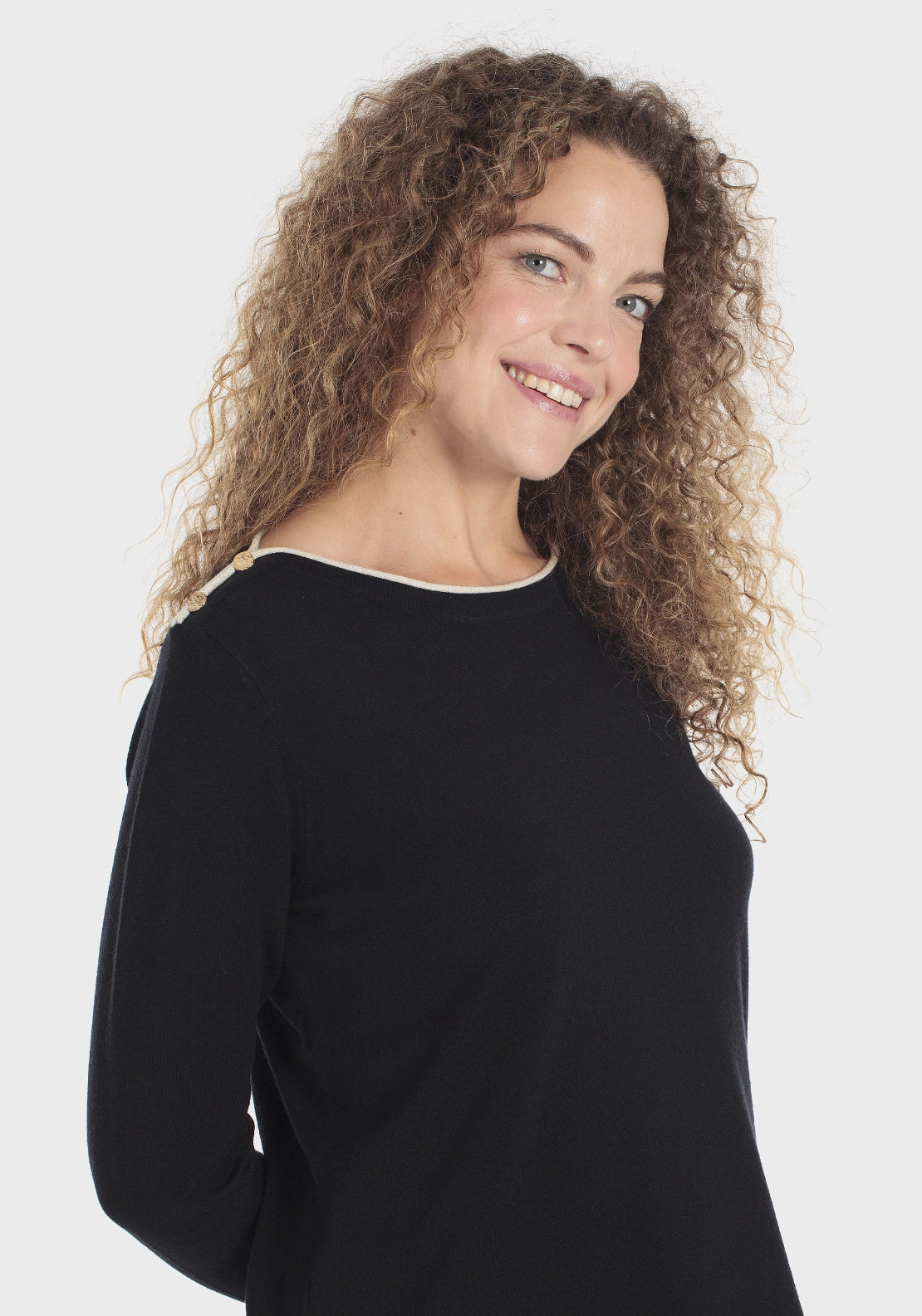 Fantasy Sweater - Black
