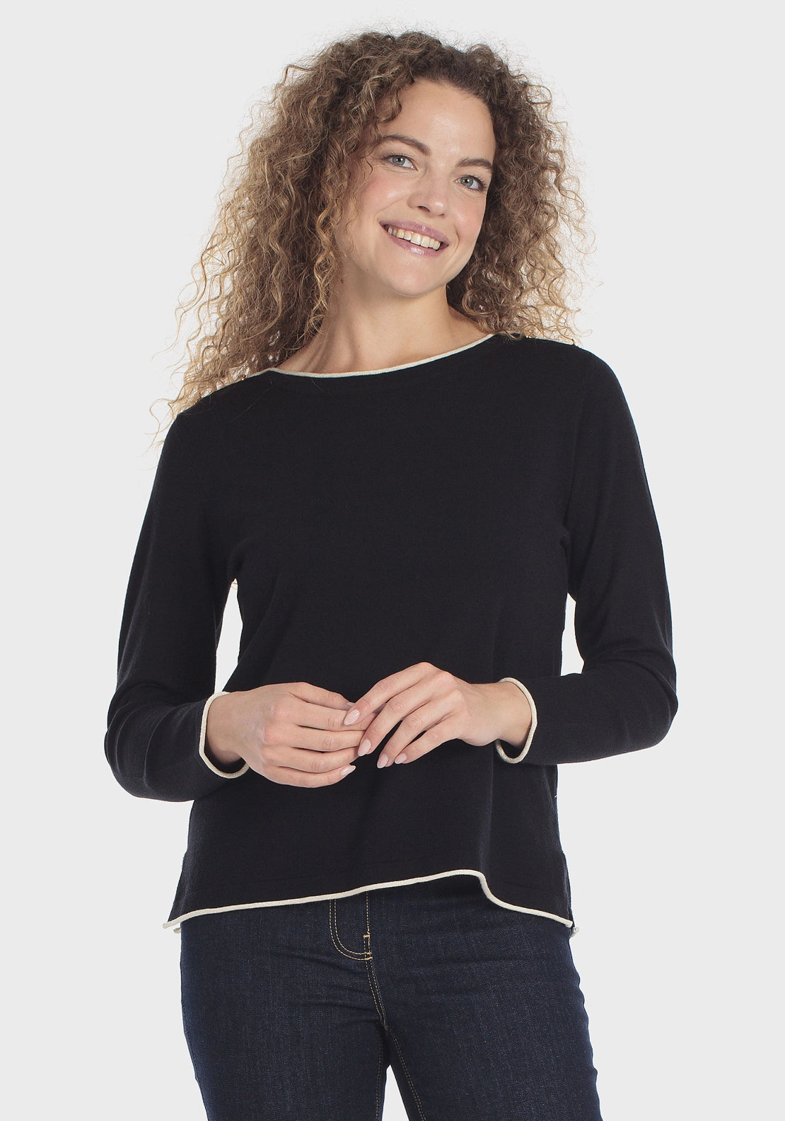 Fantasy Sweater - Black