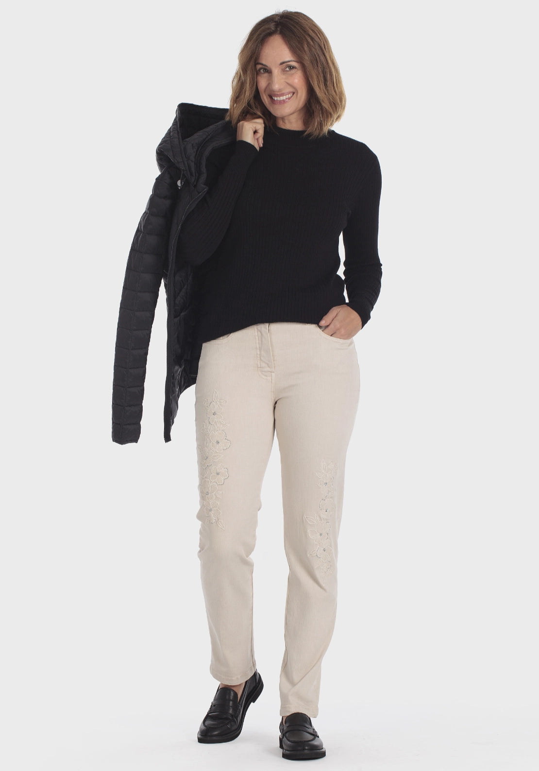 Classic Ribbed Crew-Neck Sweater - Black
