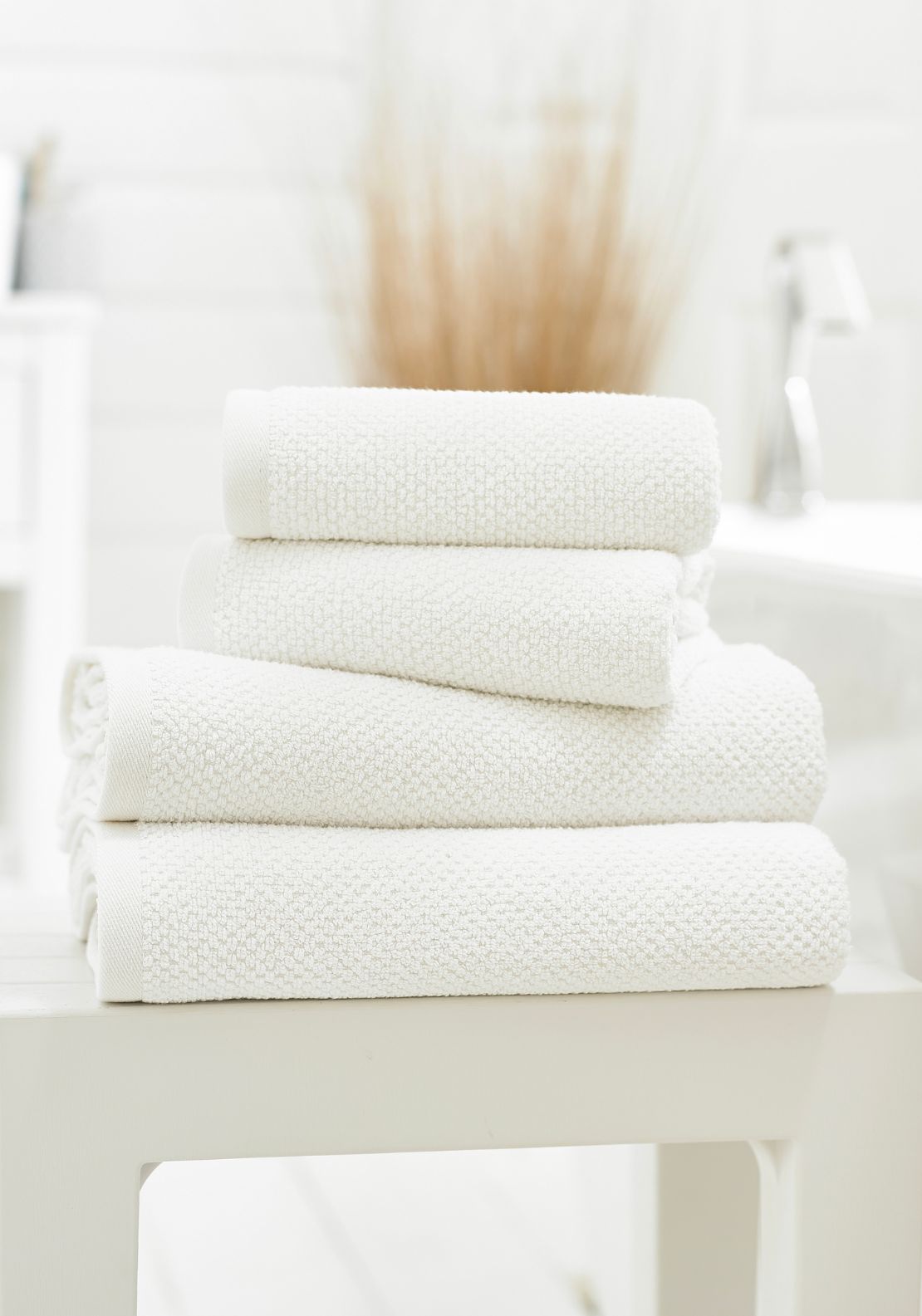 Deyongs Riverdale Hand Towel - White 1 Shaws Department Stores