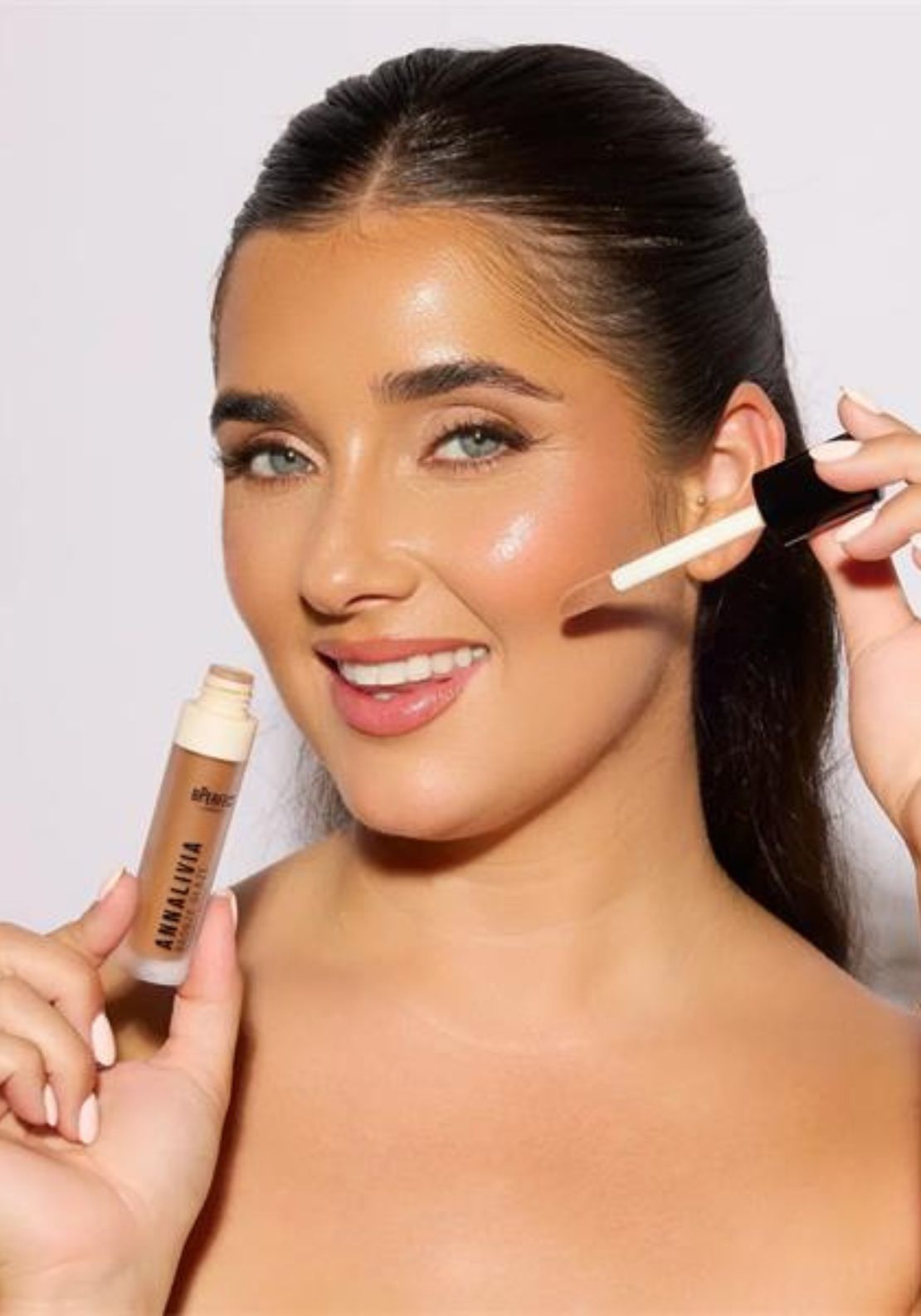 Annalivia Bronze Glaze Dewy Liquid Bronzer