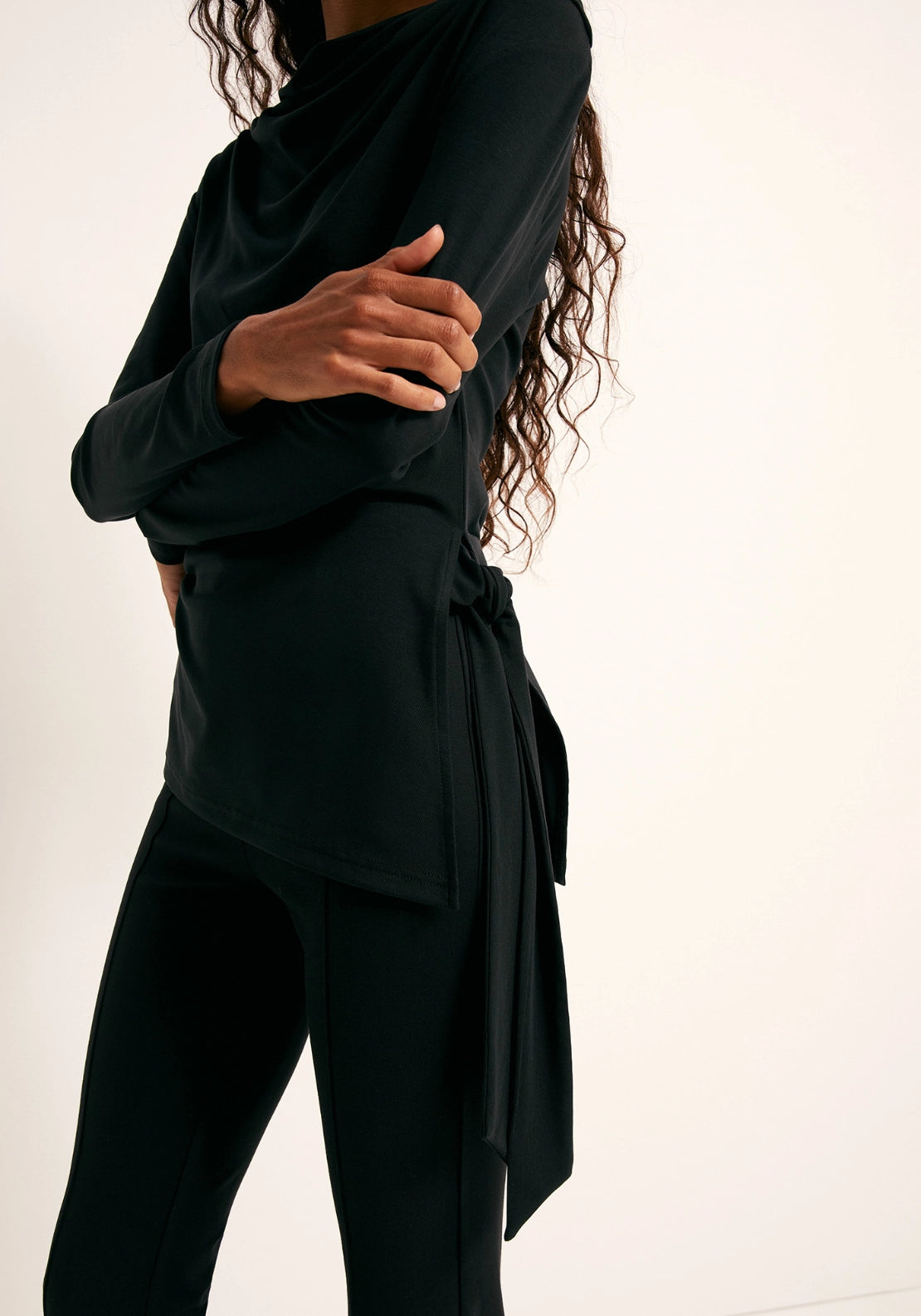 Side Knot Drape Top - Black