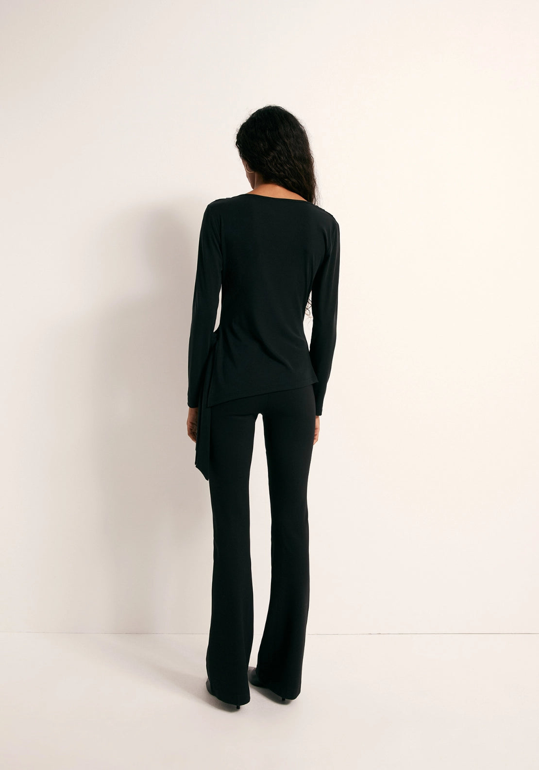 Side Knot Drape Top - Black