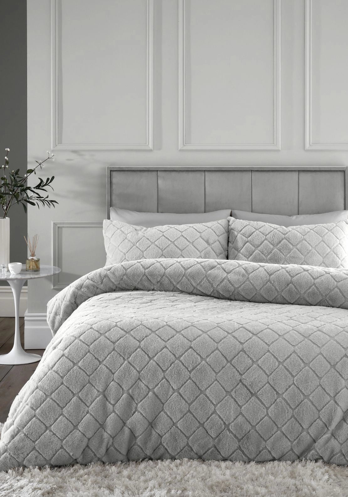 Cosy Diamond Faux Fur Duvet Cover Set Natural - Grey