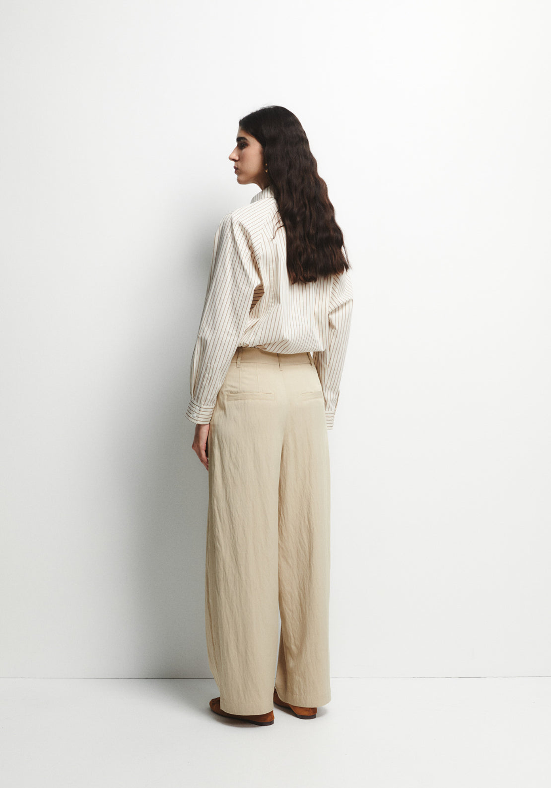 Pleated Trousers - Beige