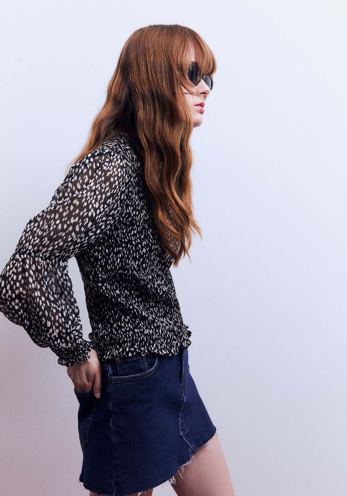Sfera Back zip printed top - Black 7 Shaws Department Stores