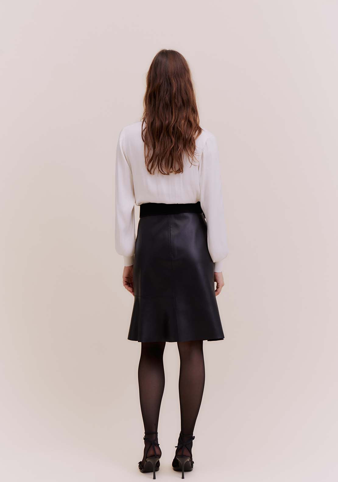 Sfera V-neck top - White Ecru 4 Shaws Department Stores