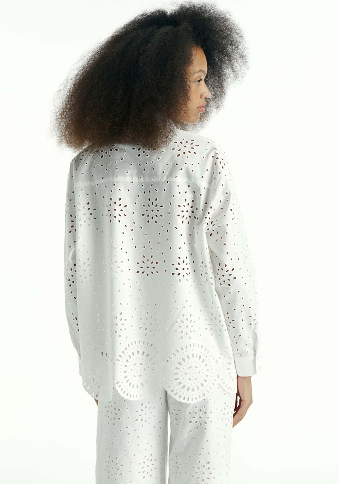 Sfera Schiffli Shirt - White 2 Shaws Department Stores