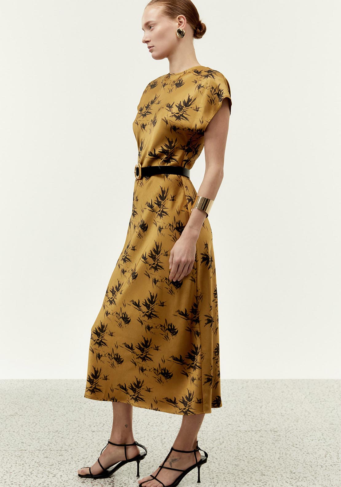 Sfera Flowers midi dress - Print Green 13 Shaws Department Stores