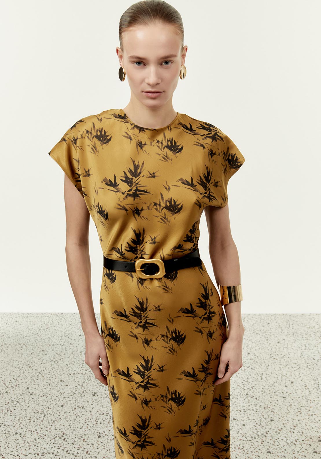 Sfera Flowers midi dress - Print Green 8 Shaws Department Stores