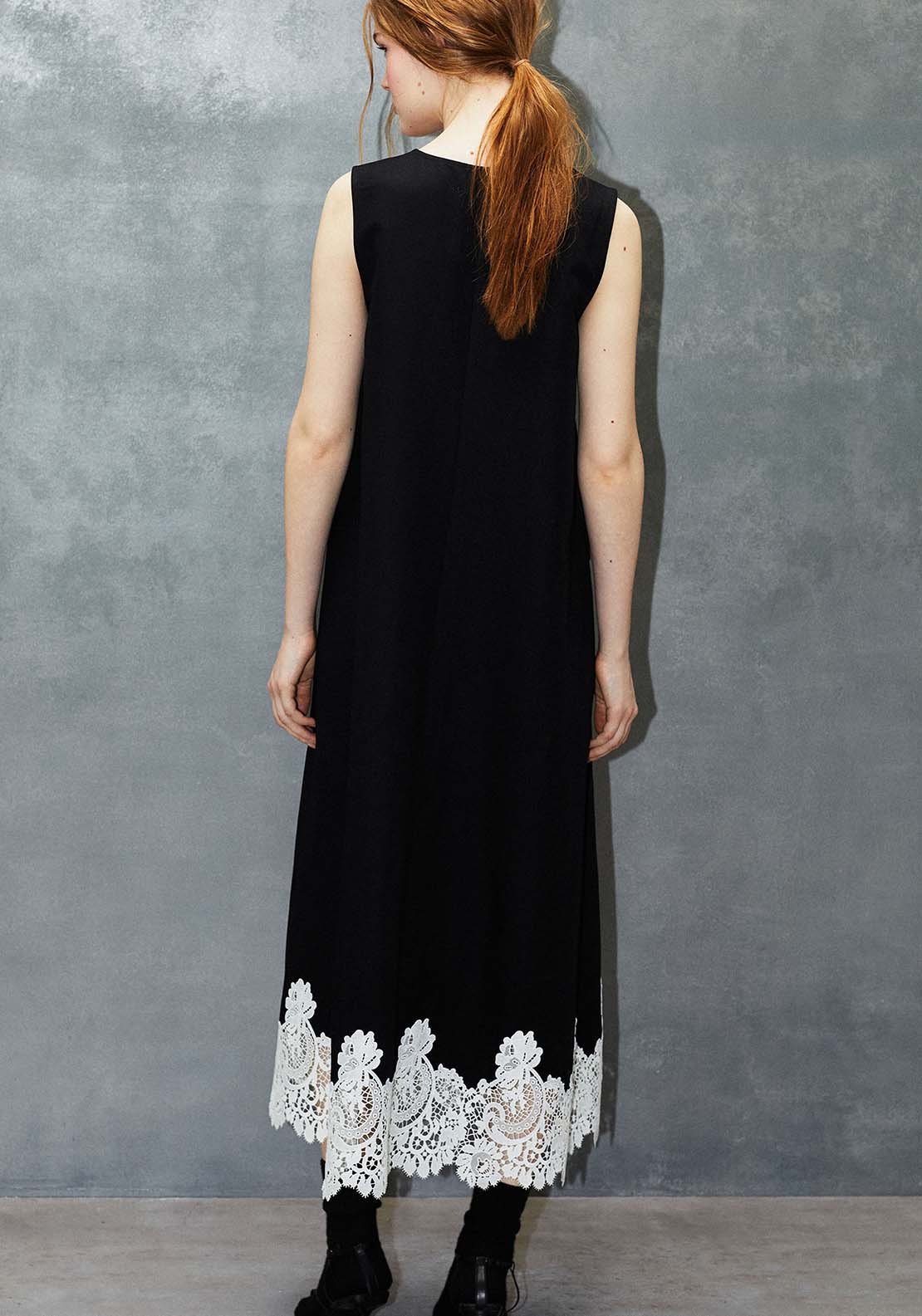 Guipure Hem Dress - Black