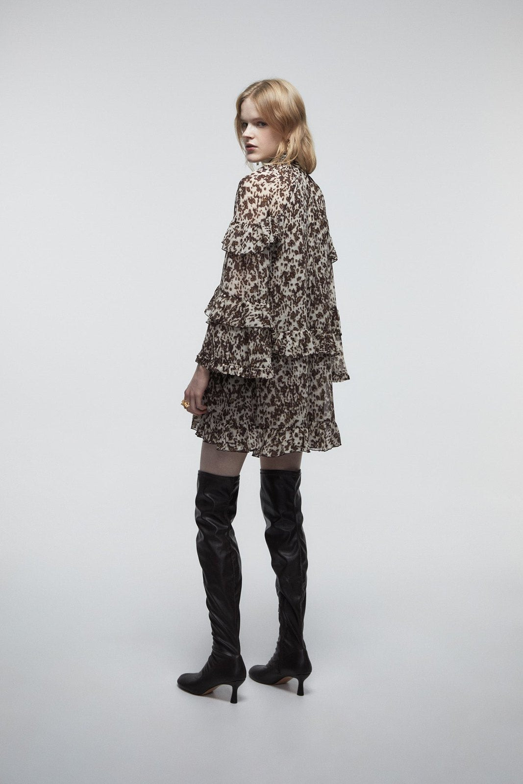 Ruffles Short Dress - Brown Print
