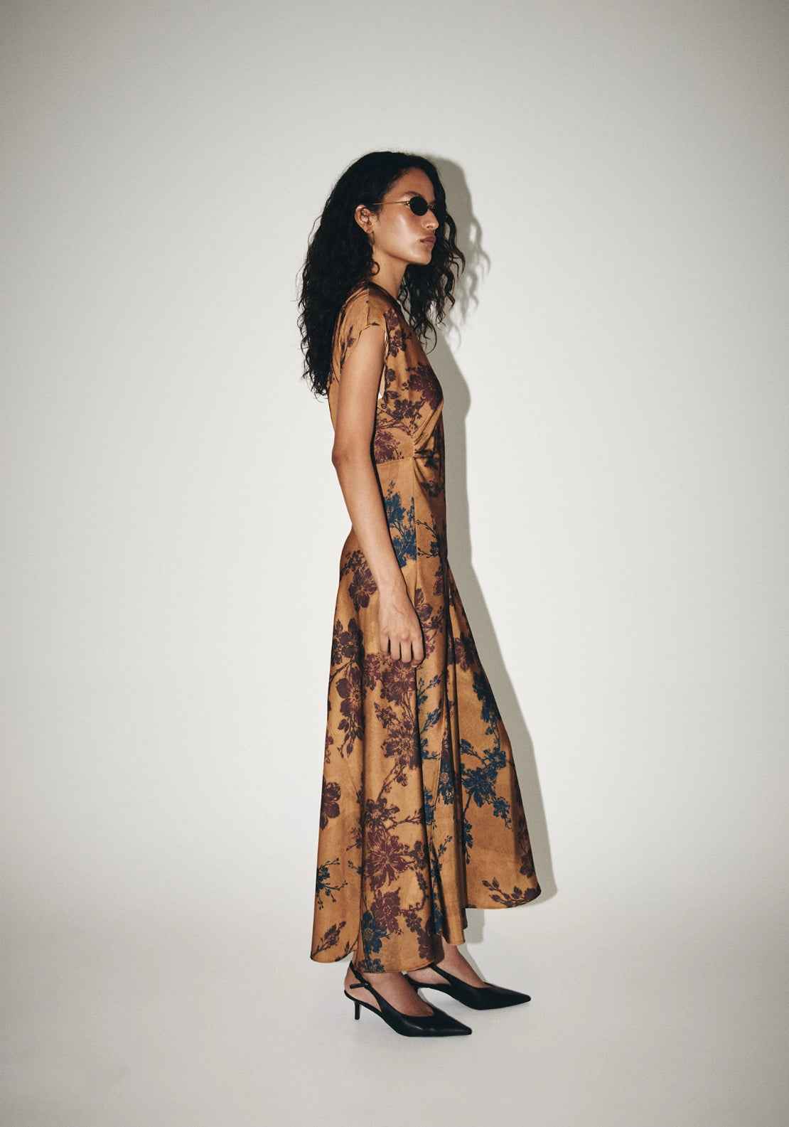 Printed Gathered Dress - Beige