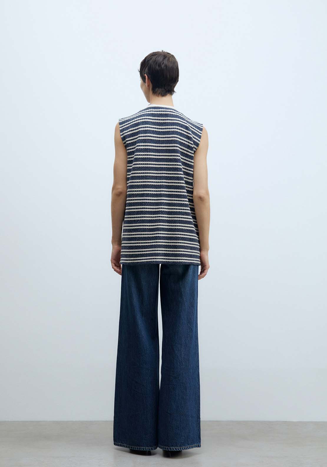 Sfera Textured Waistcoat - Navy 5 Shaws Department Stores