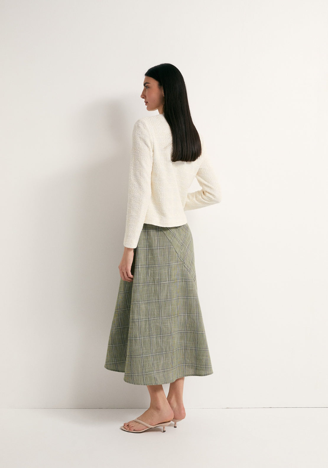 Textured Buttoned Jacket - Cream