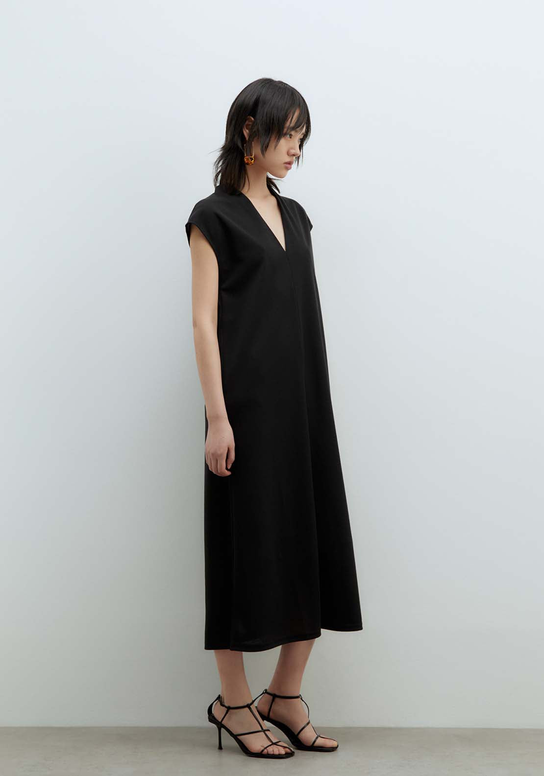 Sfera Basic Dress - Black 3 Shaws Department Stores