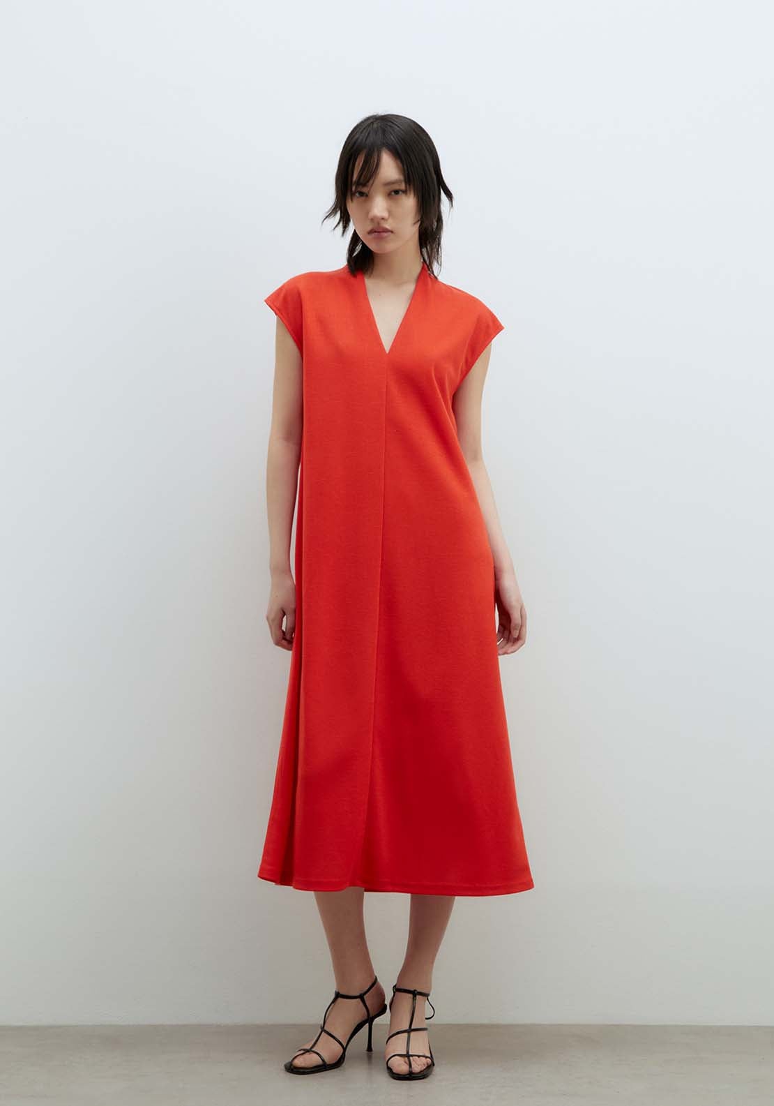 Sfera Basic dress - Red 5 Shaws Department Stores