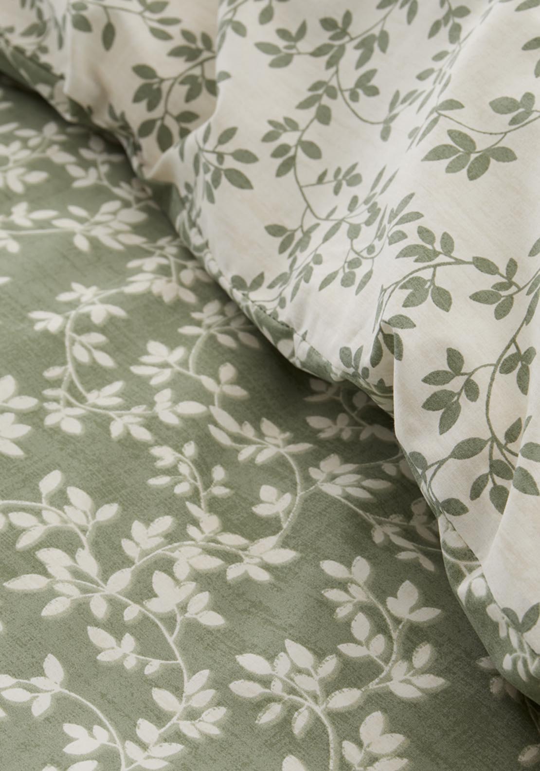 The Home Luxury Collection 100% Cotton 200 TC Silhouette Leaves Duvet Cover Set - Green 4 Shaws Department Stores