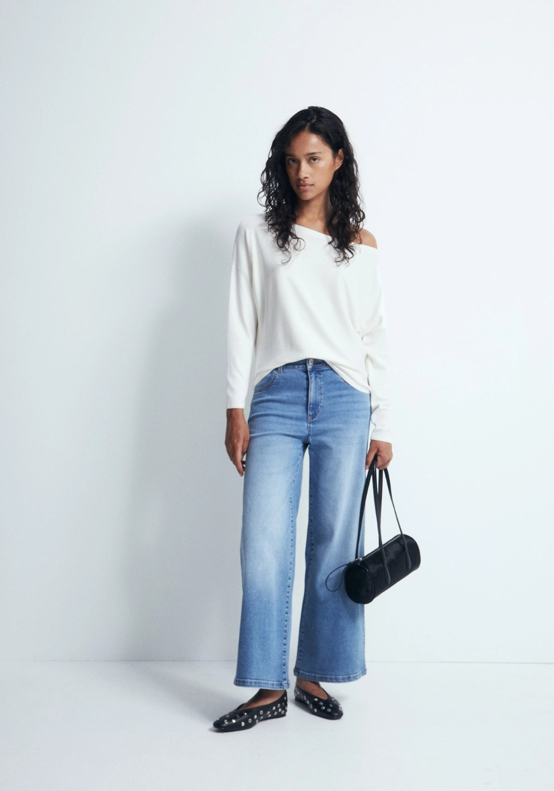 Asymmetric Neckline Sweater - White