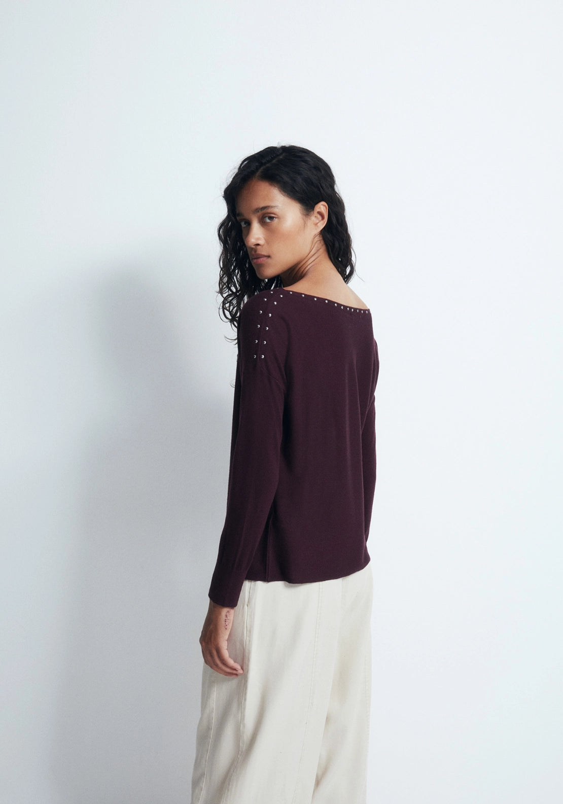 Mini Stud Asymmetric Neckline Sweater - Red