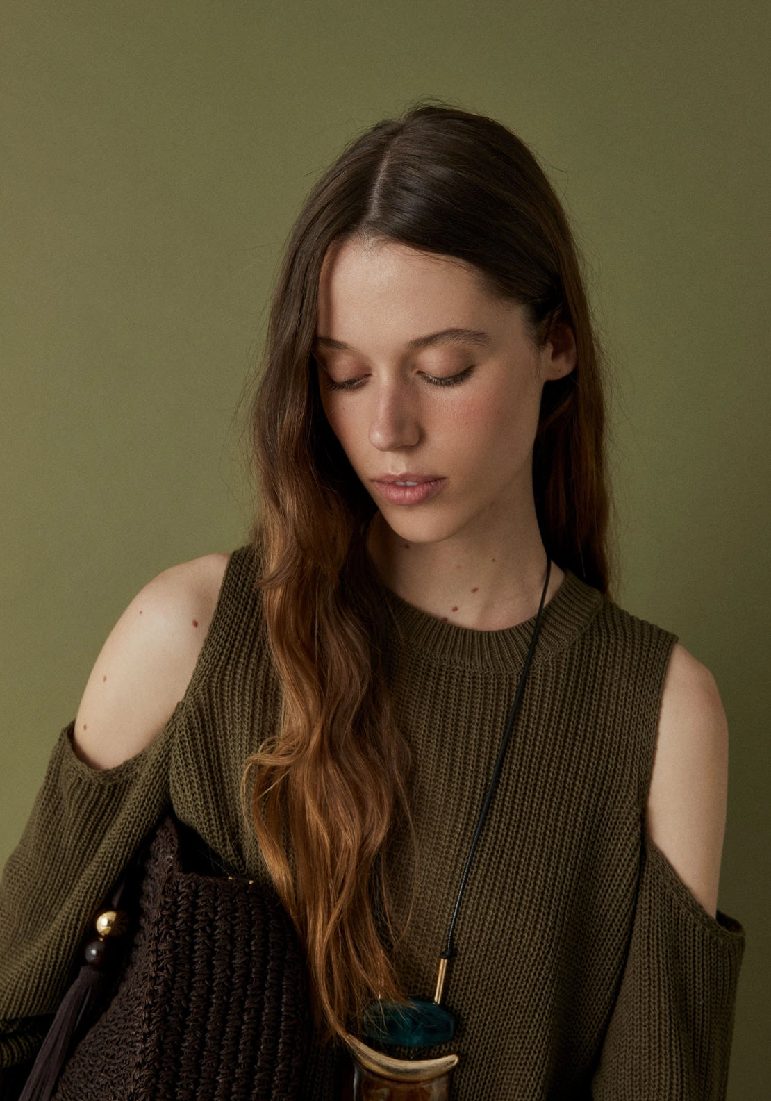 Cut Out Sweater - Green