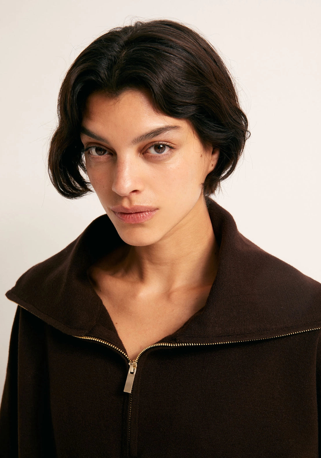 Zipped High Neck Sweater - Brown