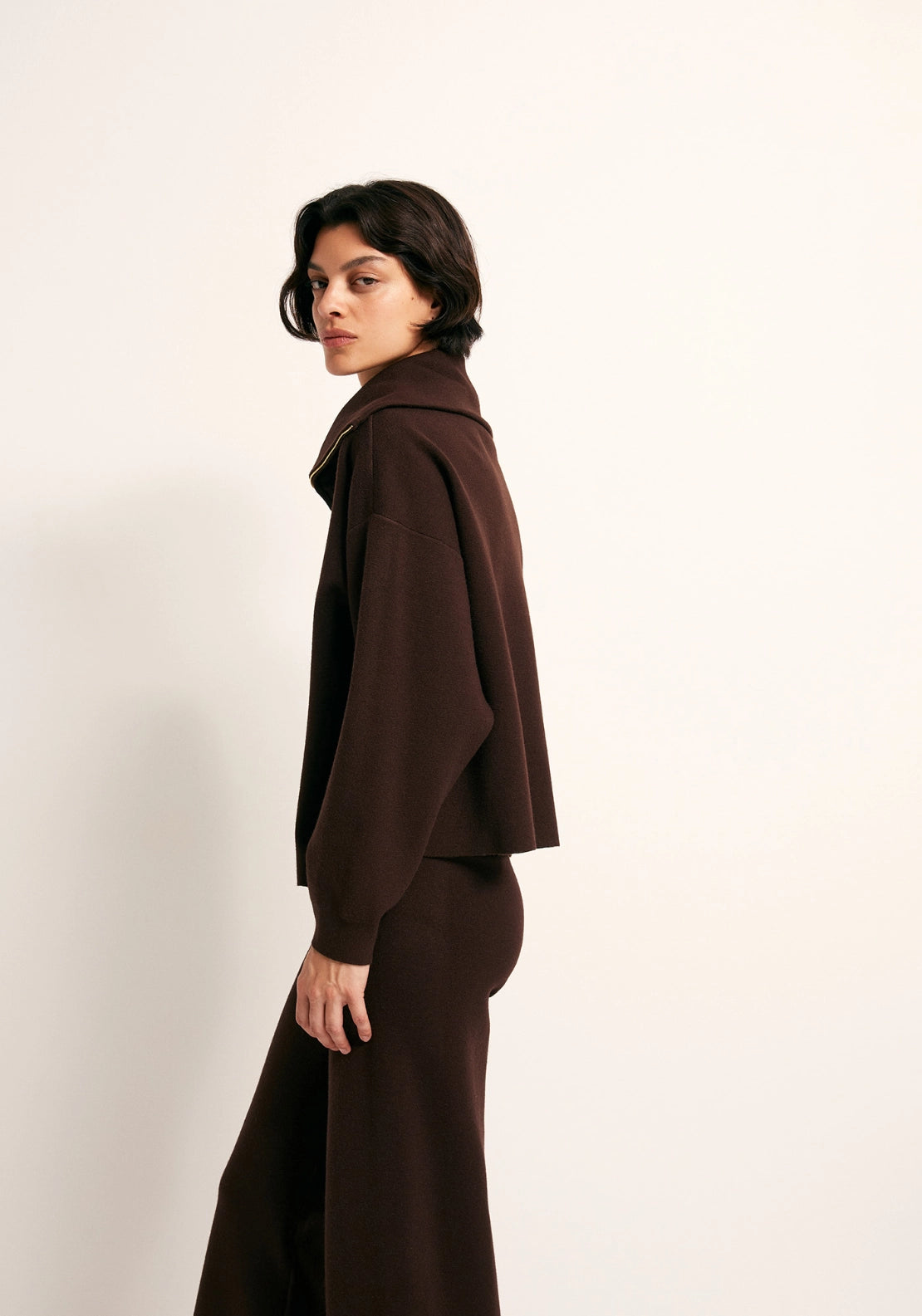 Zipped High Neck Sweater - Brown