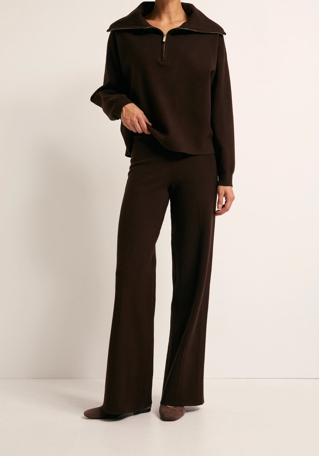 Flared Knit Trousers - Brown