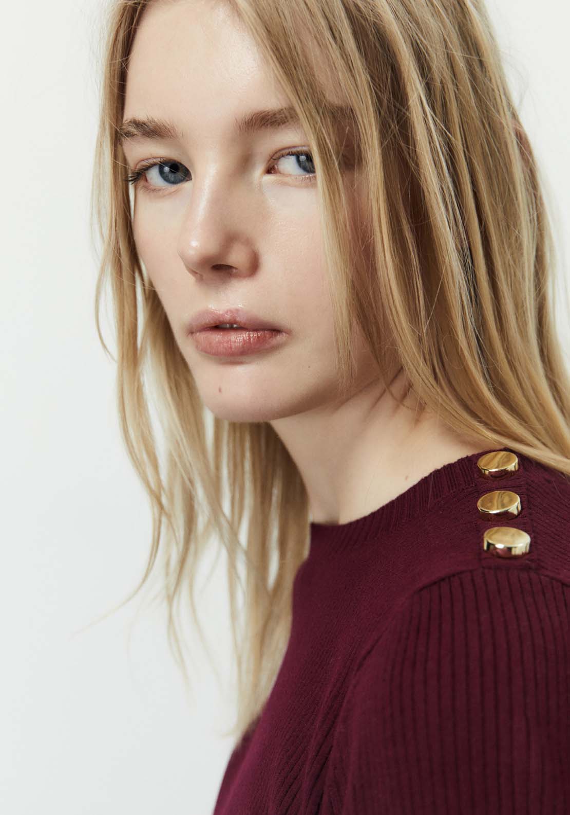 Sfera Ribbed Top With Button Detail - Burgundy 2 Shaws Department Stores