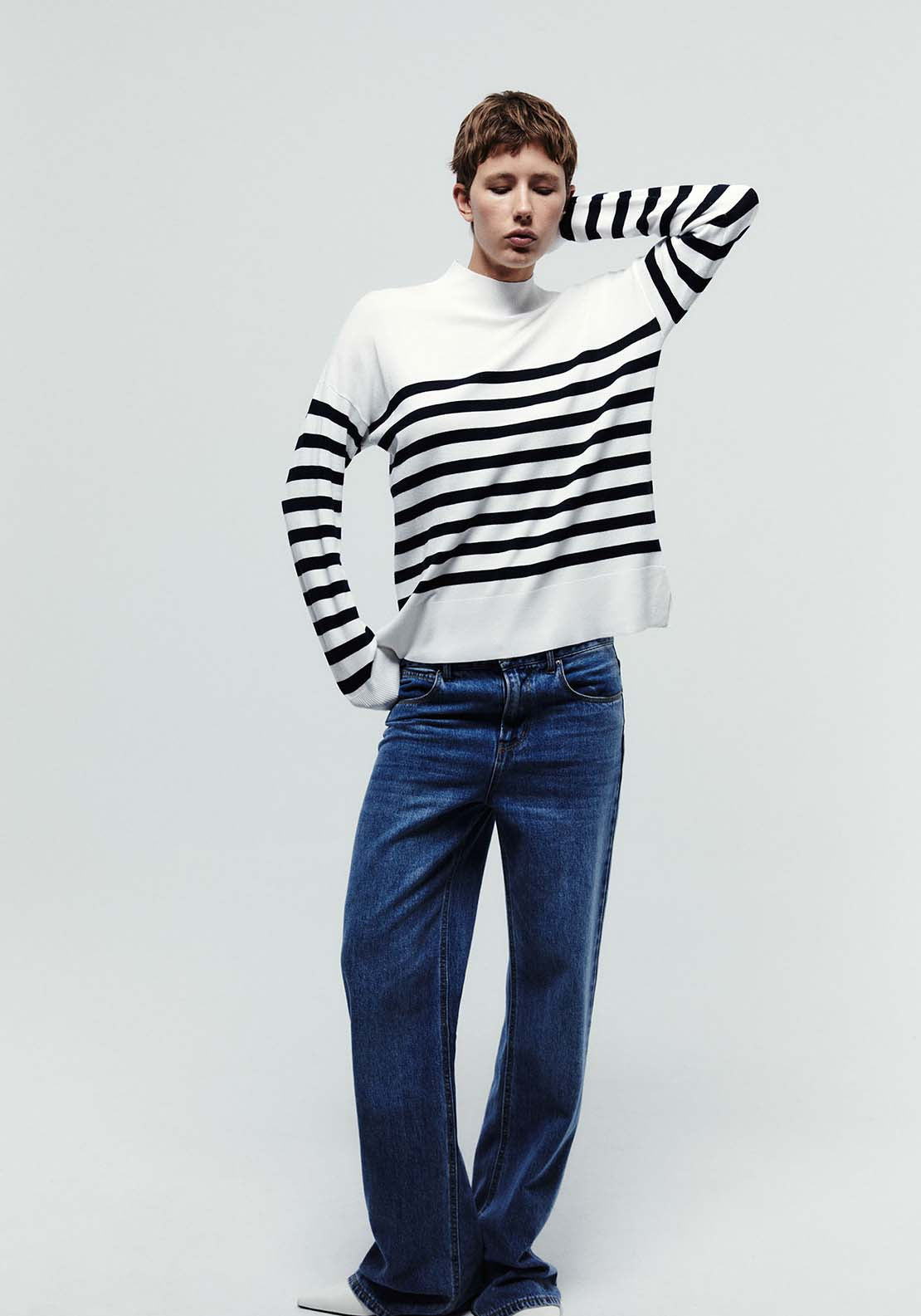 Stripes Sweater - White