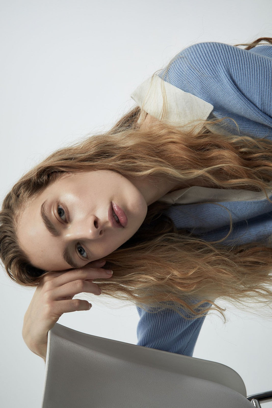 V-Neck Sweater - Blue