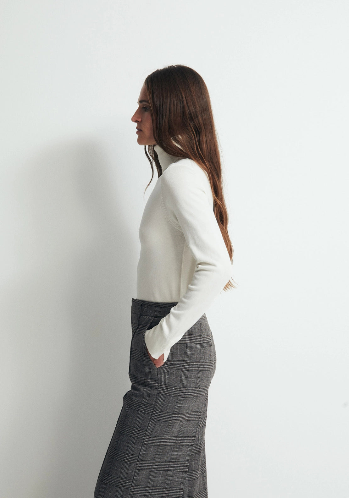 Long Sleeve Roll Neck Jumper - Off-white