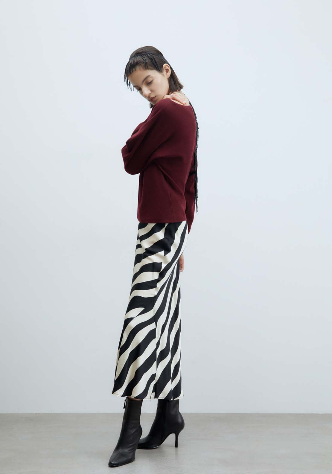 Sfera Boat Neck Sweater - Burgund 3 Shaws Department Stores