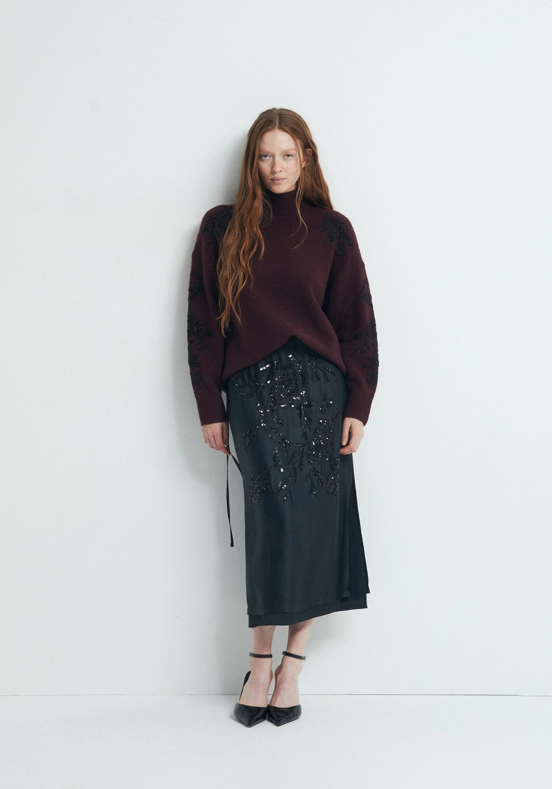 Sequin Embroidered Knit Sweater - Red