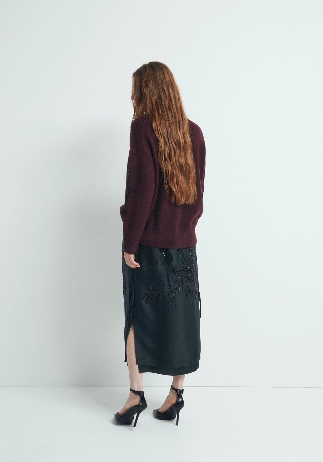 Sequin Embroidered Knit Sweater - Red