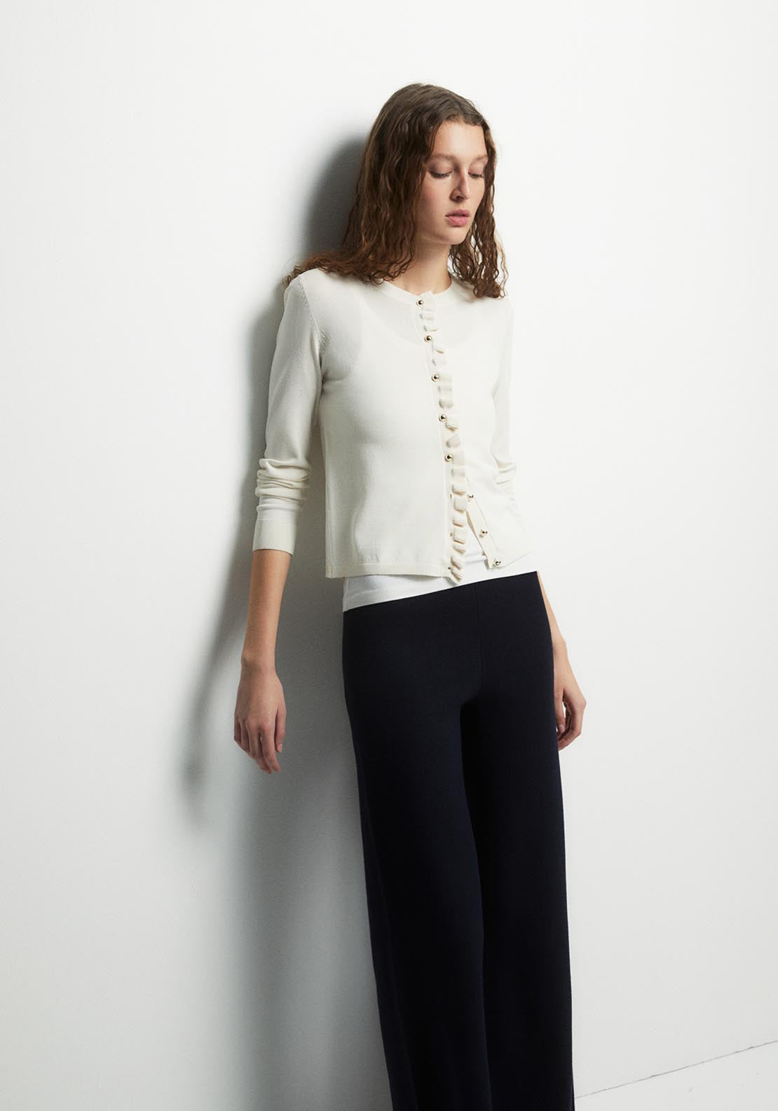 Ruffles Knit Cardigan - White