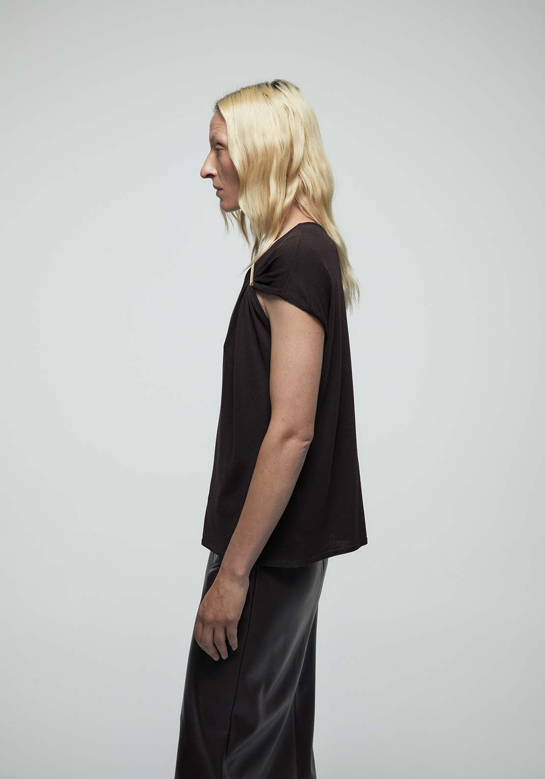 Shoulder Detail Top - Brown