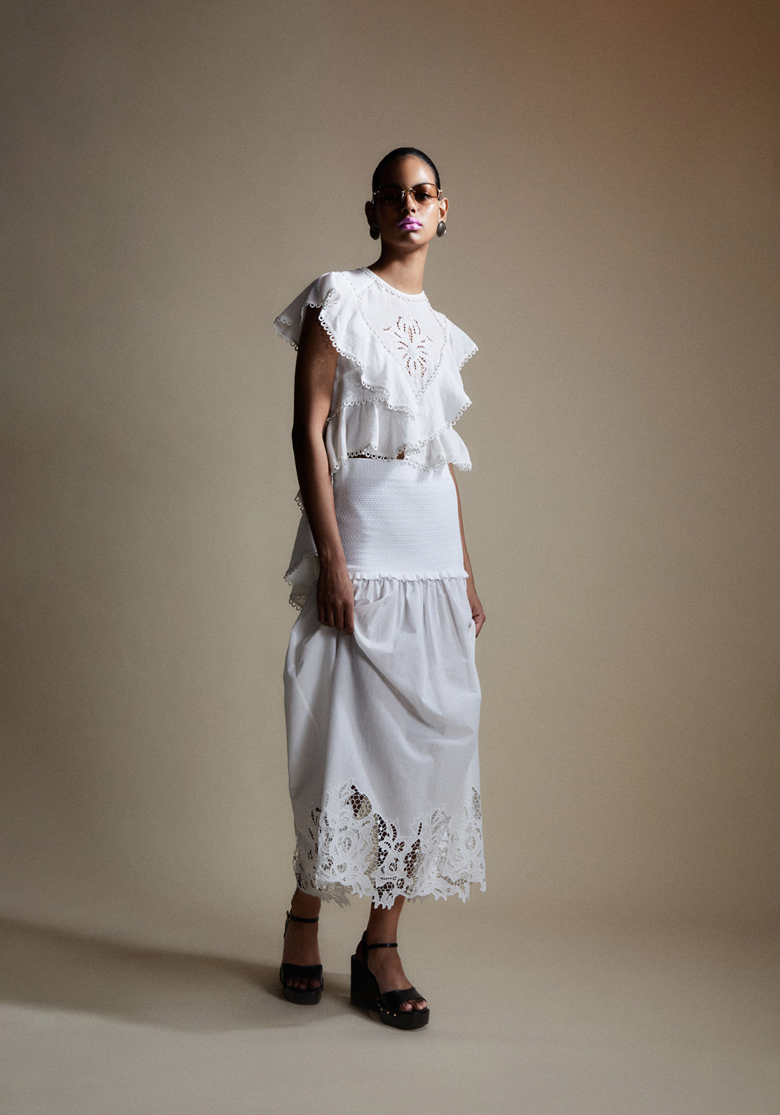 Long Skirt W Embroidery Detail - White