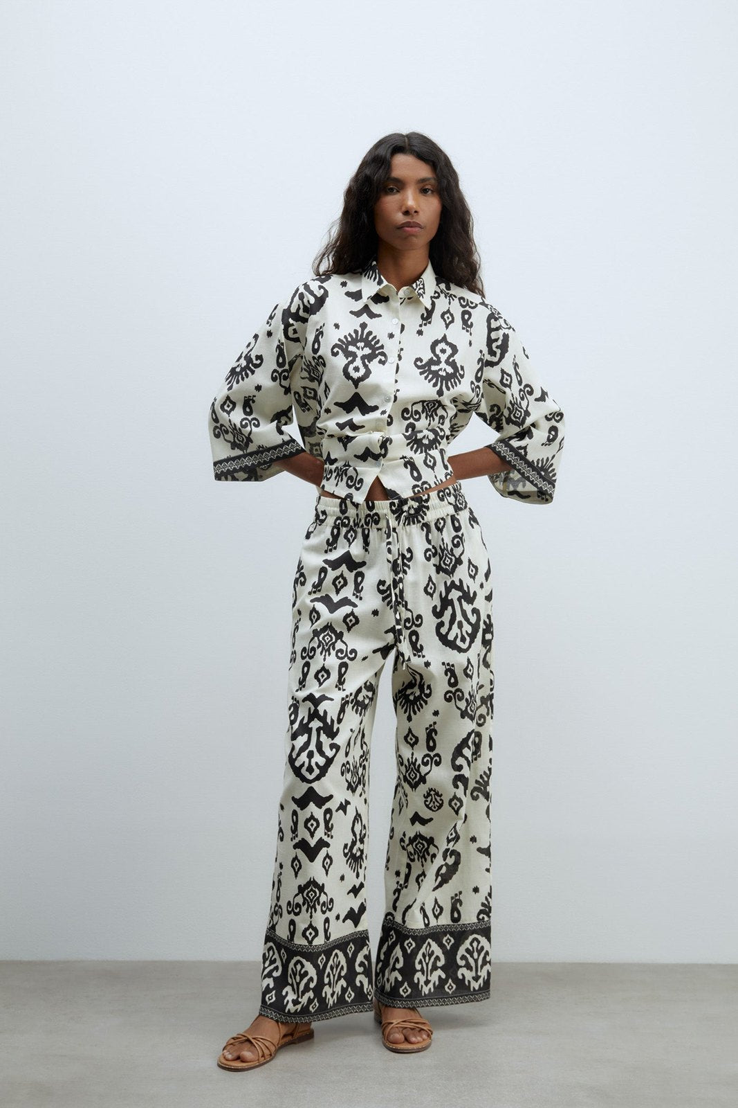 Sfera Printed trousers - Print Black 2 Shaws Department Stores