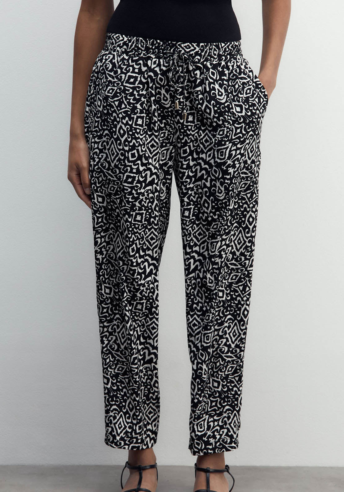 Sfera Printed Loose-Fit Trousers - Black 2 Shaws Department Stores