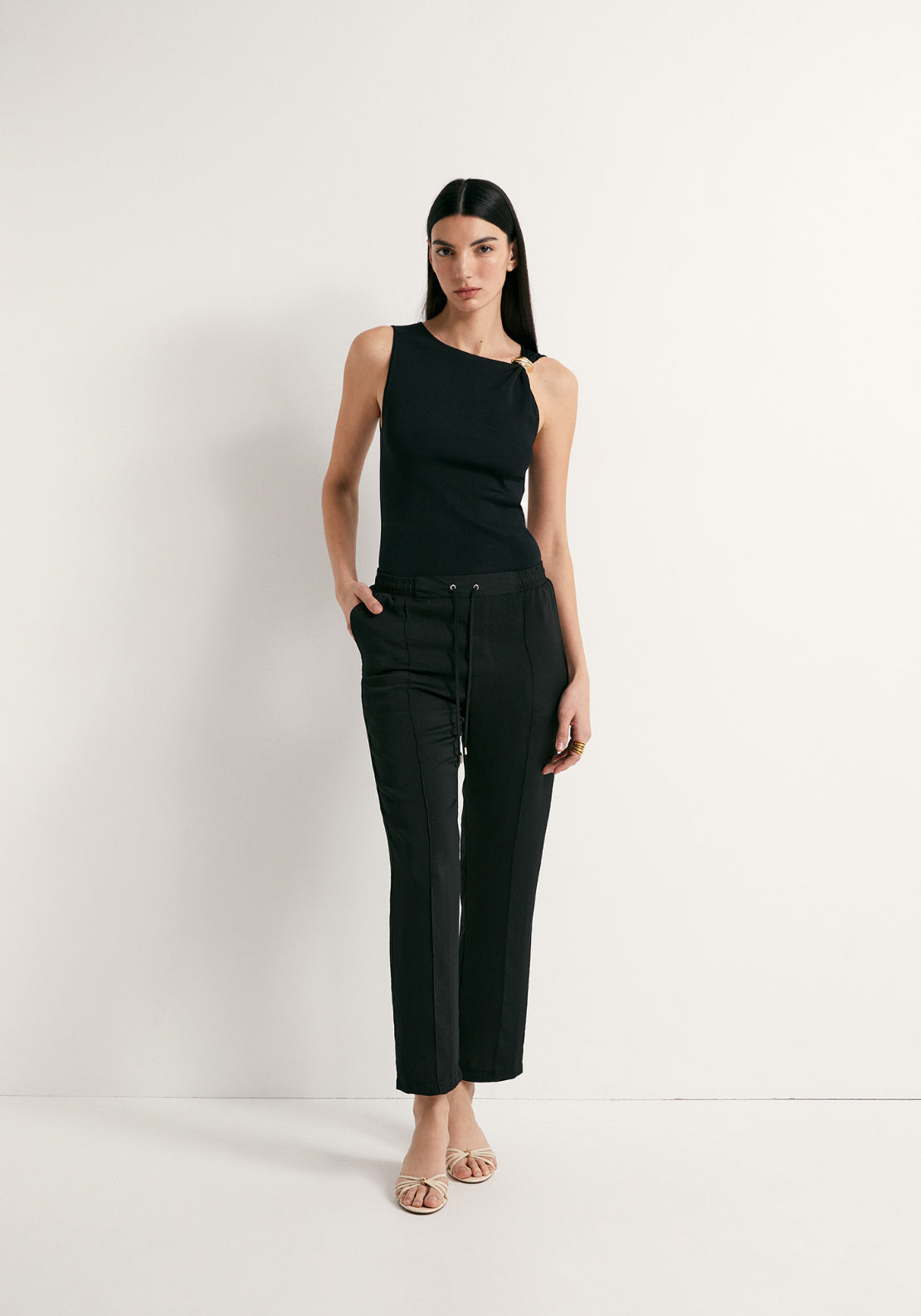 Plain Loose Fit Trousers - Black