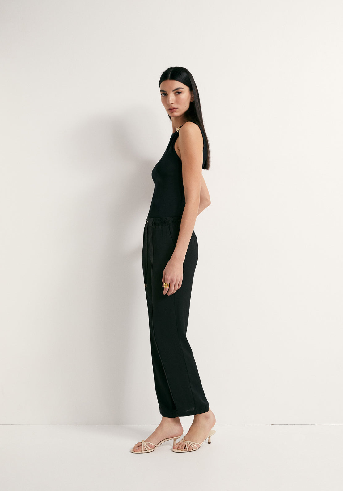 Plain Loose Fit Trousers - Black