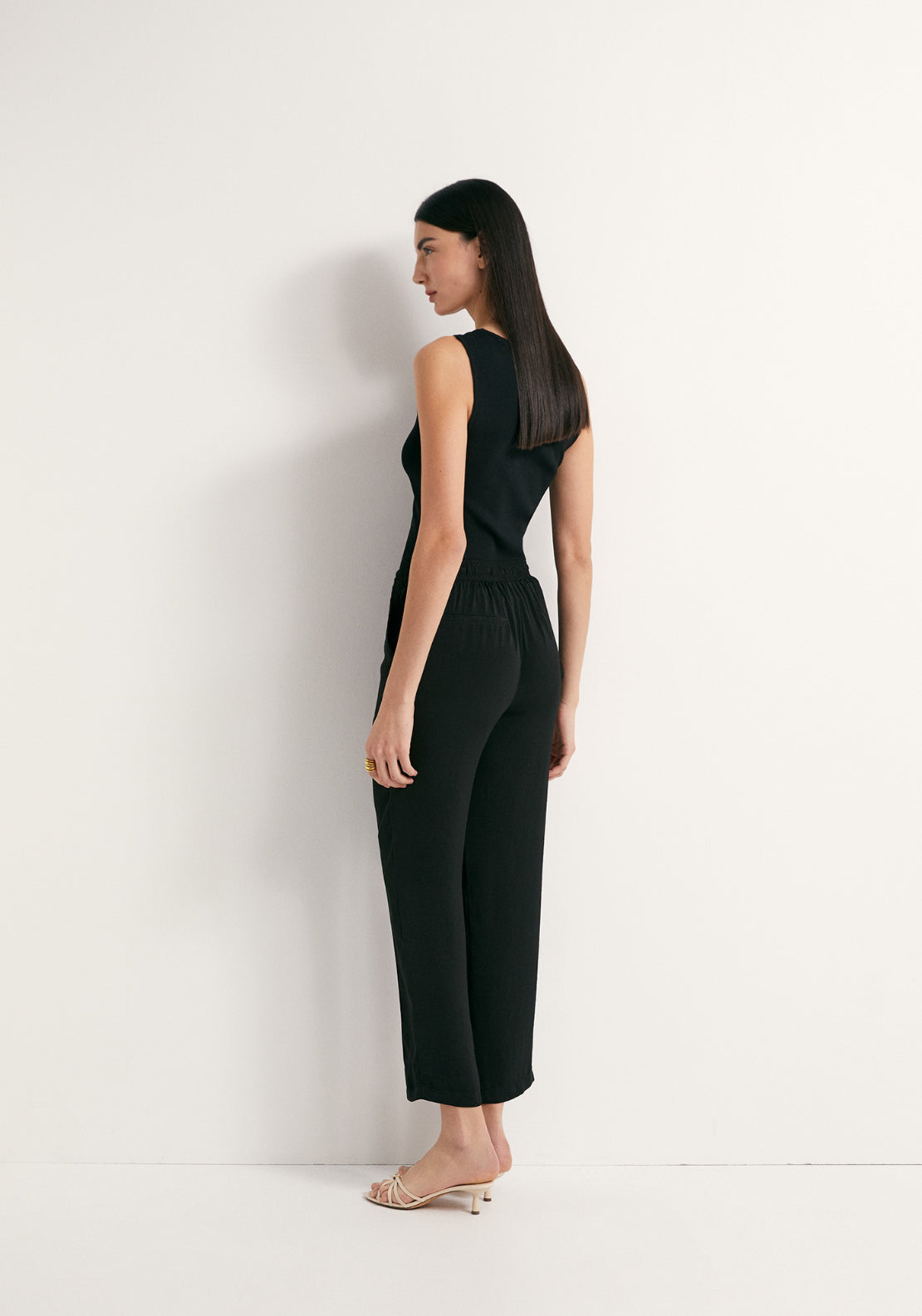 Plain Loose Fit Trousers - Black