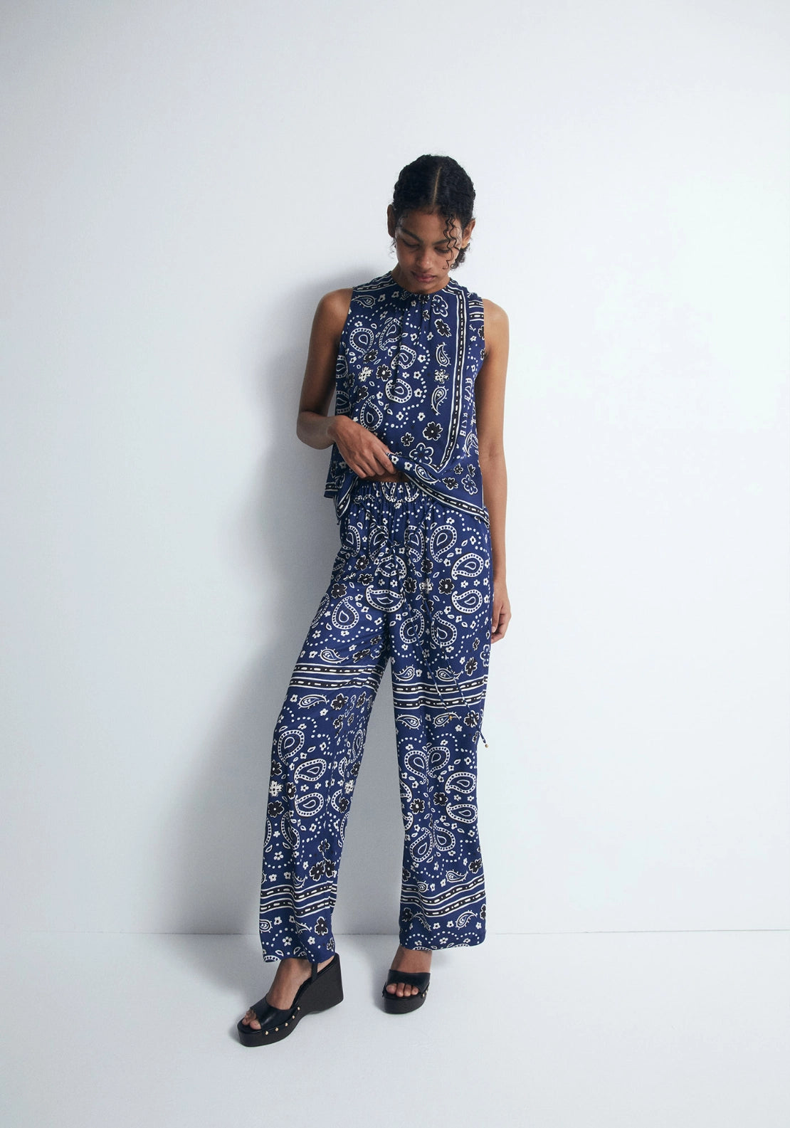 Scarf-Print Trousers - Blue