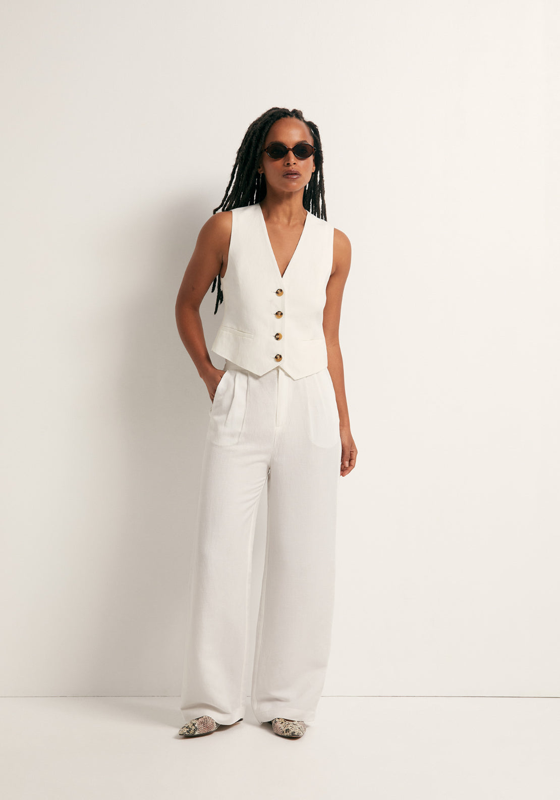Pleated Formal Linen Trousers - White